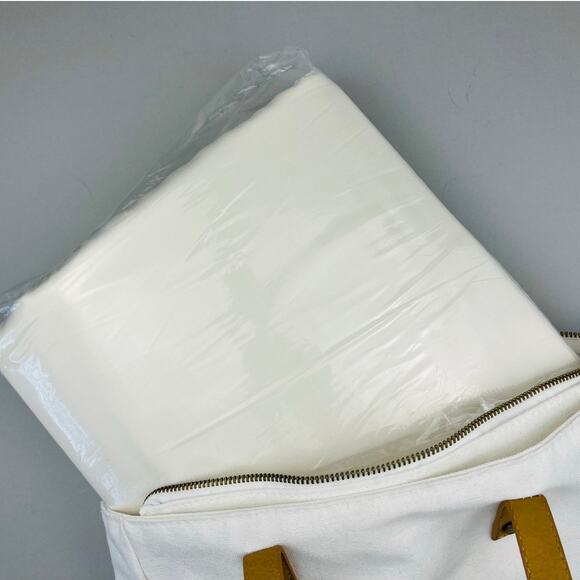 Cozy Earth QUEEN / FULL Luxury Bamboo Premium Duvet Cover in Creme Cream NWT - Picture 6 of 7